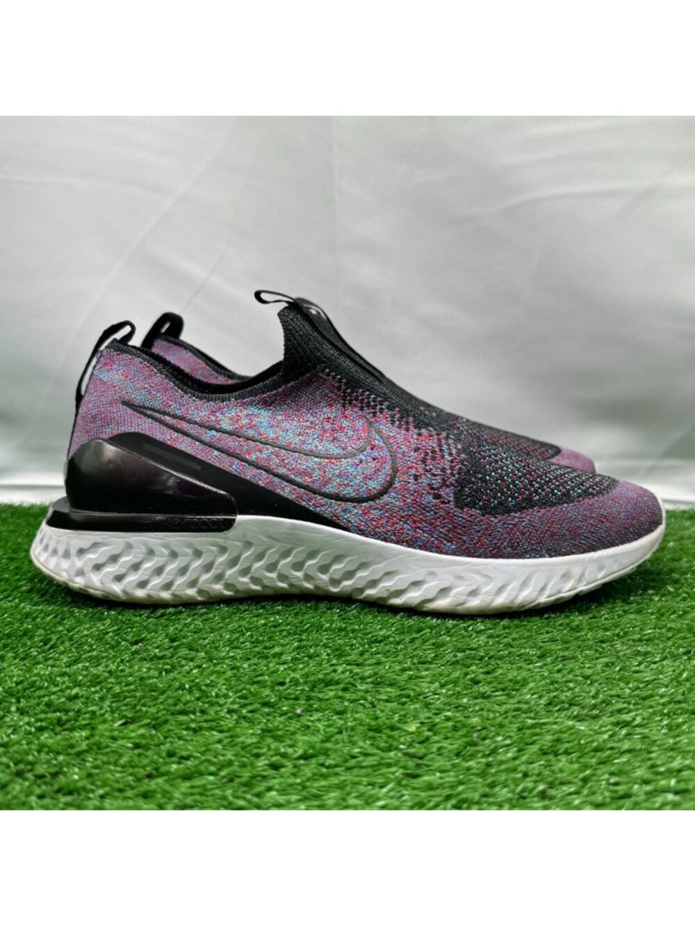 Nike Epic Phantom React Flyknit GS Multi-Color Size 6.5Y Laceless BV1370-002